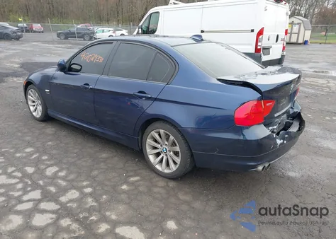 2011 BMW 328I xDrive из США, поврежденный, VIN WBAPK5G58BNN24409